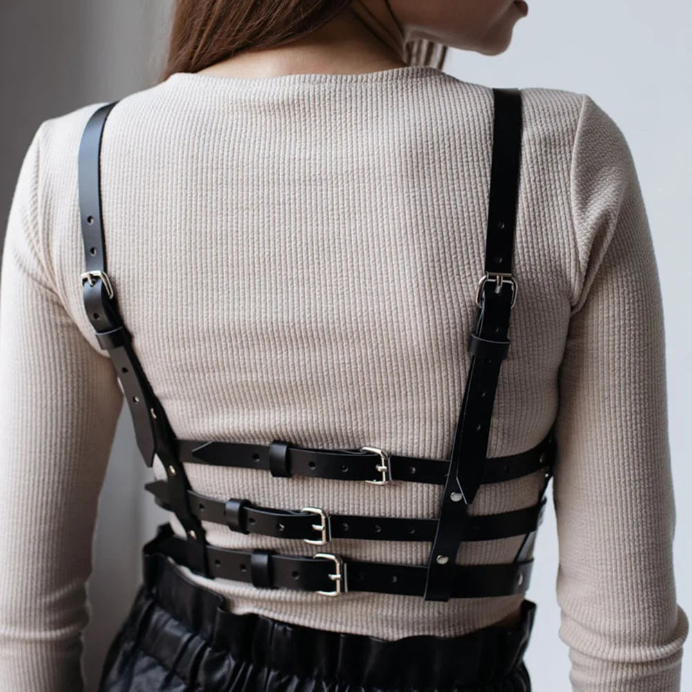 Harness na piersi z regulacją w talii