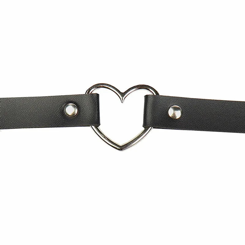 Choker z regulowanym zapięciem