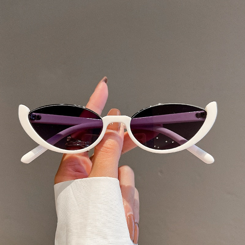 Damskie okulary przeciwsłoneczne o nieregularnym kształcie - Biały / Uniwersalny