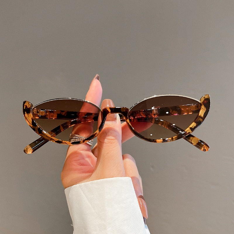 Damskie okulary przeciwsłoneczne o nieregularnym kształcie - Brązowy / Uniwersalny