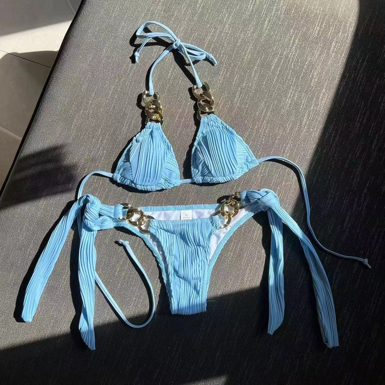 Fakturowany dwuczęściowy strój kąpielowy bikini z łańcuchem - Niebieski / S