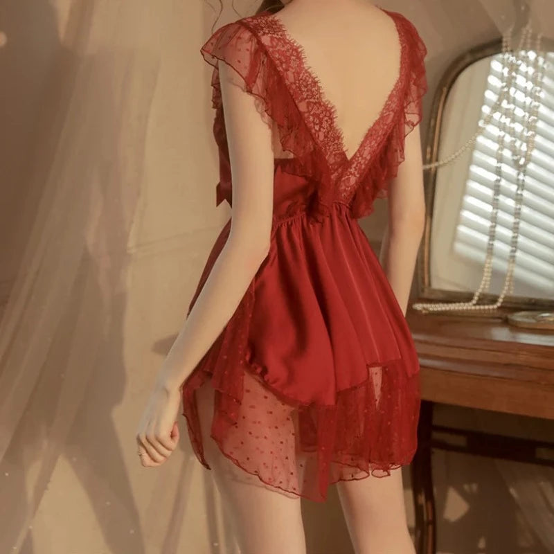 Krótka satynowa koszula nocna z falbankami