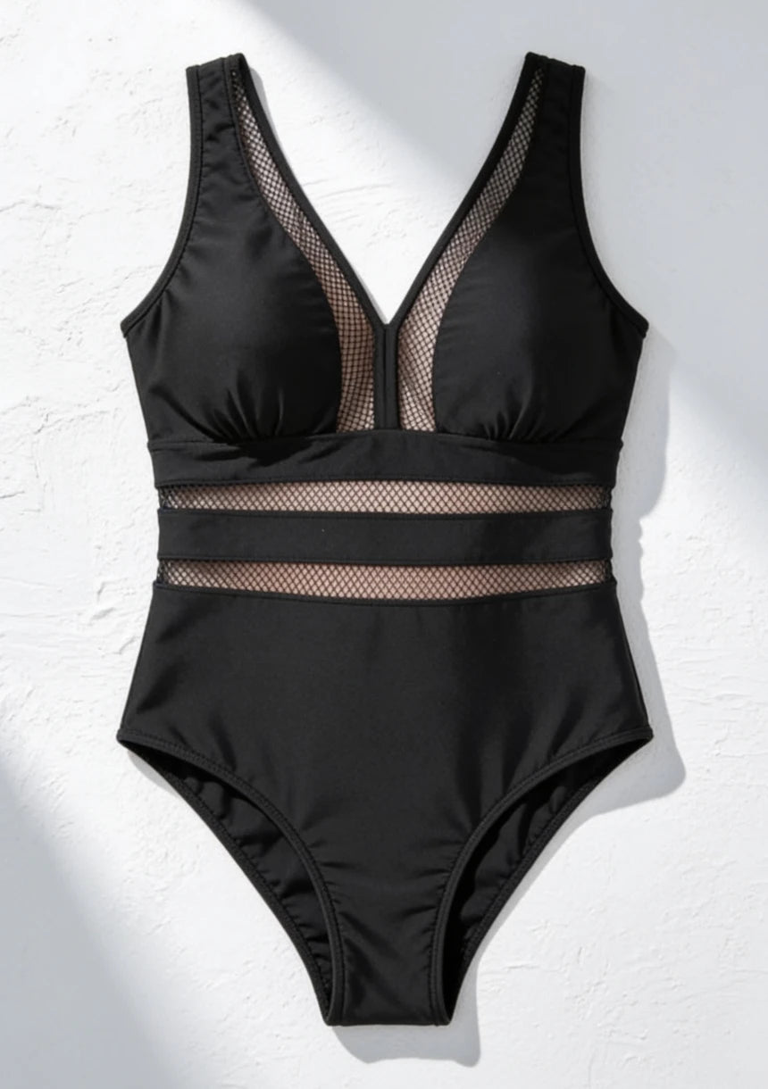 Klasyczny jednoczęściowy strój kąpielowy z siateczką plus size