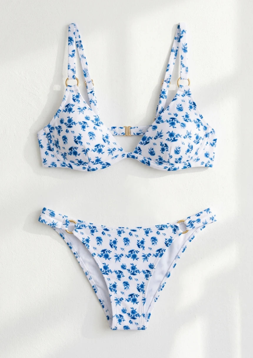 Dwuczęściowe bikini z regulacją