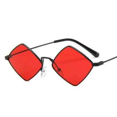 Okulary przeciwsłoneczne w kształcie rombu - Czerwony / Uniwersalny