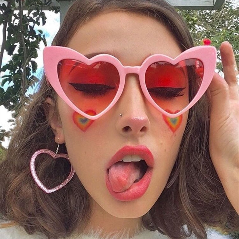 Okulary przeciwsłoneczne w kształcie serca - Różowy / Uniwersalny