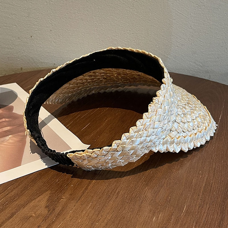 Rattanowy daszek przeciwsłoneczny