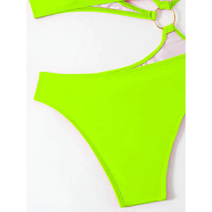 Monokini z asymetrycznym krojem