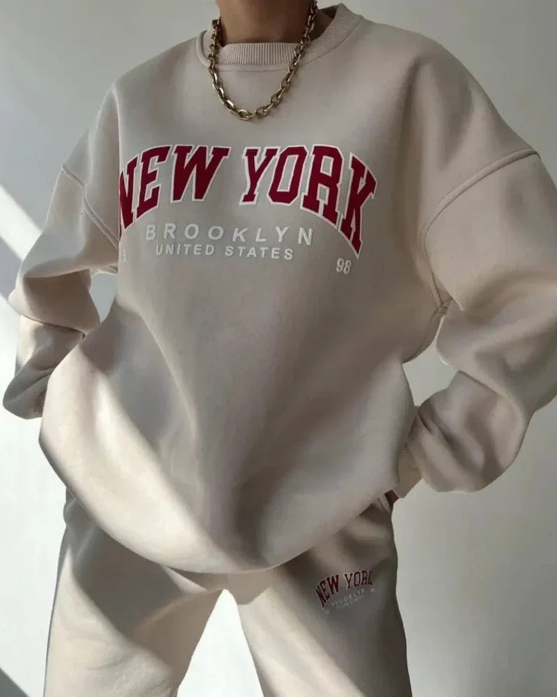 Luźna bluza oversize z napisem New York