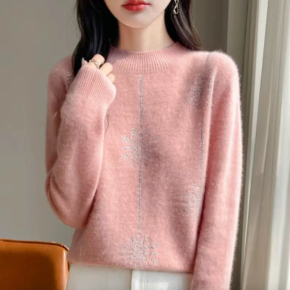 Miękki sweter z ozdobnymi śnieżynkami