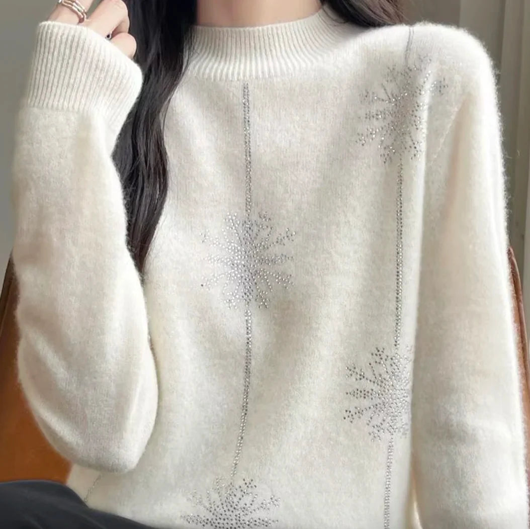Miękki sweter z ozdobnymi śnieżynkami