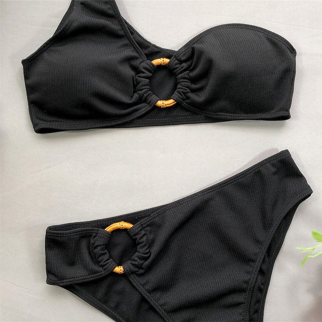 Dwuczęściowy strój kąpielowy bikini na jedno ramię z kółeczkiem Alyson