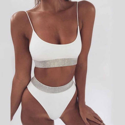 Dwuczęściowy strój kąpielowy bikini z błyszczącymi paskami - Biały / S