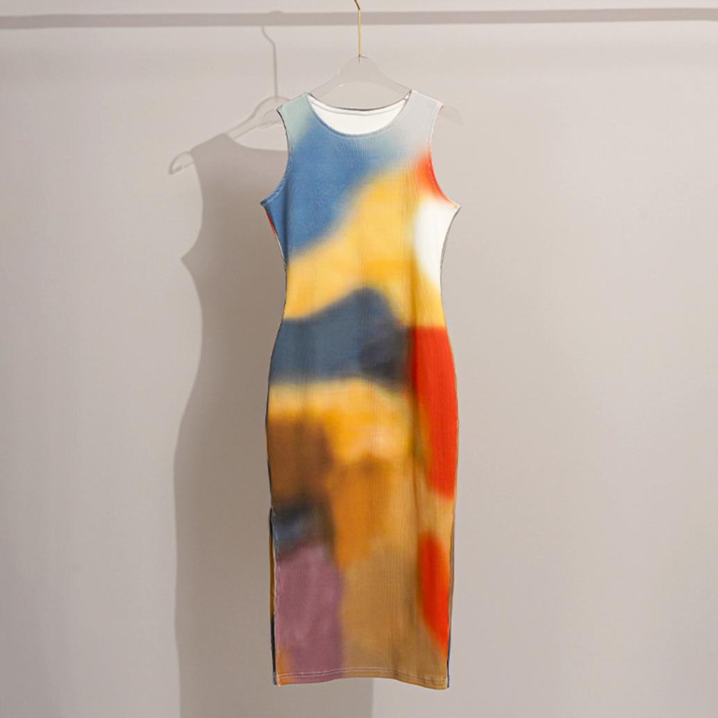 Kolorowa sukienka letnia maxi z rozcięciem Tyra
