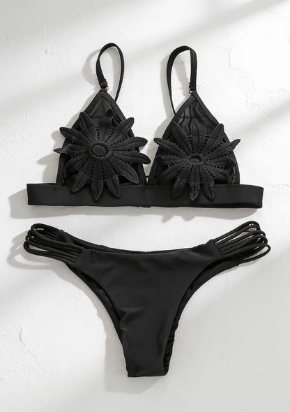 Strój kąpielowy dwuczęściowy bikini z kwiatkami