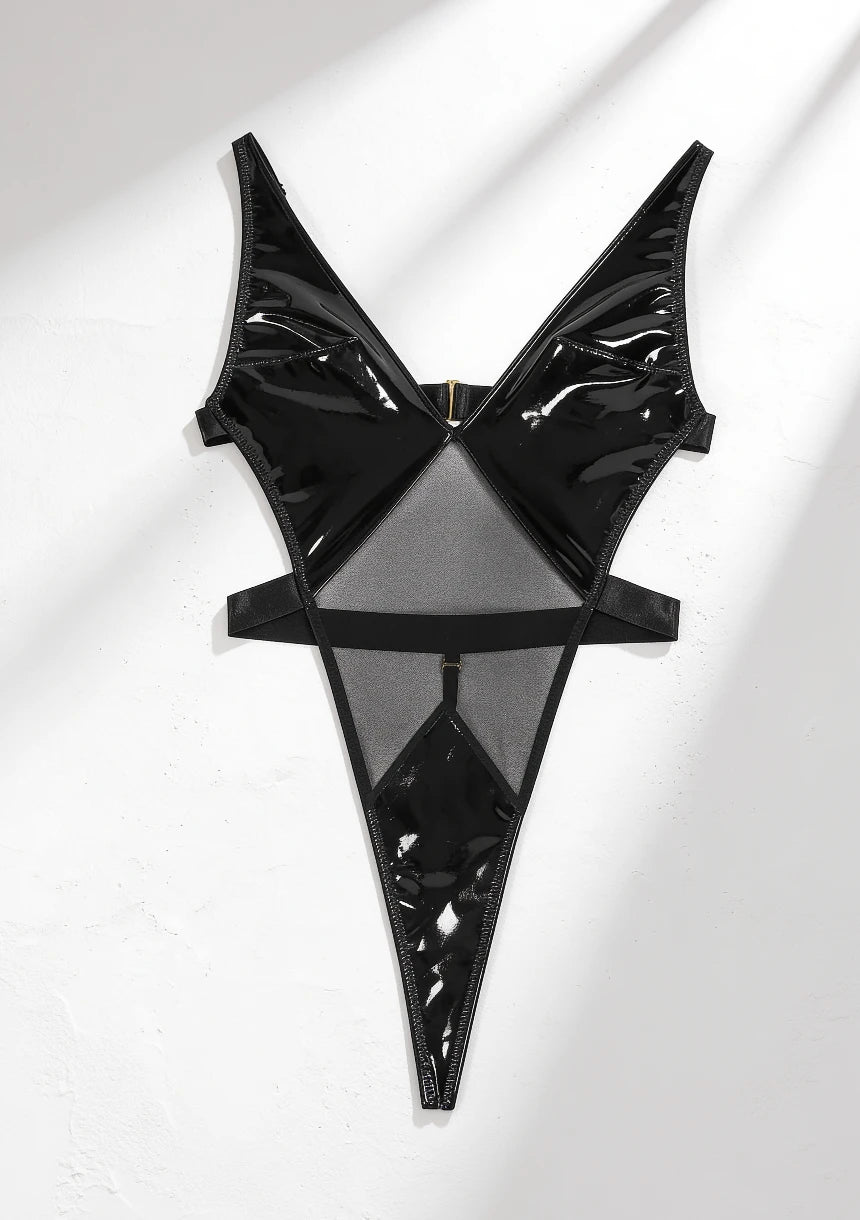 Body z odkrytymi plecami