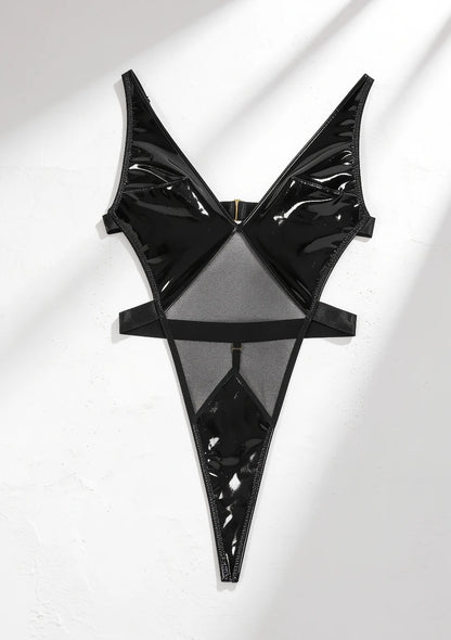 Body z odkrytymi plecami