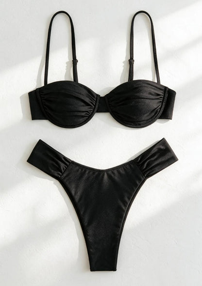 Dwuczęściowy strój kąpielowy bikini marszczony w jednolitym kolorze