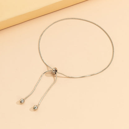 Minimalistyczna bransoletka na kostkę z kuleczkami - Srebrny / Uniwersalny