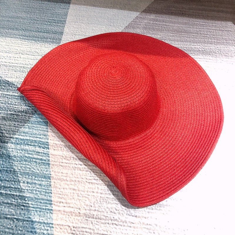 Pleciony kapelusz z szerokim rondem