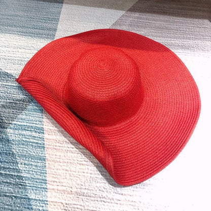 Pleciony kapelusz z szerokim rondem